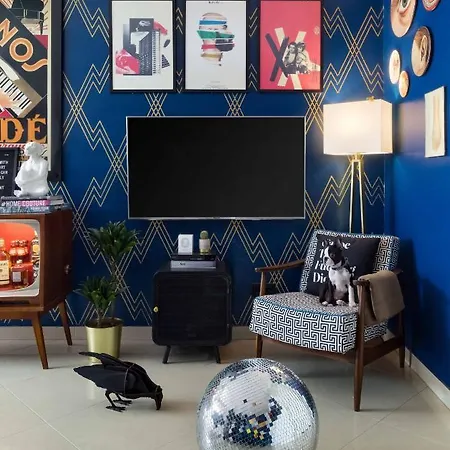 Apartman Design Eclectic Rhapsody *
